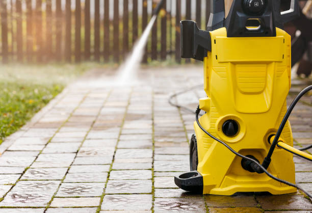 Best Driveway Pressure Washing  in Oakdale, NY